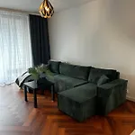 아파트 Bajeczny 87 - 5 Min To Tauron Arena Cracow - Beside The Vistula River *